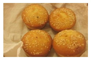 最简单的鸡蛋糕制作方法（用5个材料打造快速美味）