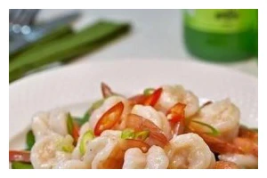 超美味蒜头虾的制作方法（轻松掌握蒜香爆炒虾的诀窍）