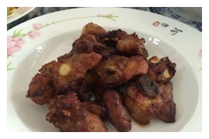 家常小煎排骨的做法（香气扑鼻，口感嫩滑）