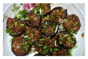 香菇蒜蓉酱的制作方法（香气四溢，健康美味，让你胃口大开）