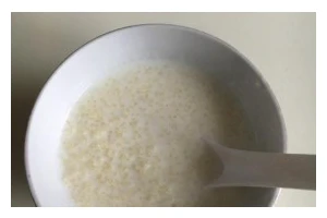 小米蛋奶粥的制作方法（家常美食，轻松DIY）