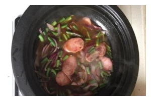 田园时蔬一锅煮，健康营养轻松享（简单又美味，让你的餐桌更健康）