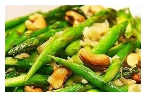 应季香草蟹钳芦笋美食大全（做法详解，让你轻松学会制作）