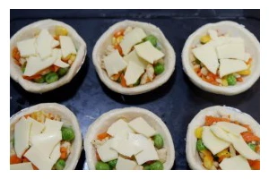 健康美味，以彩蔬卷为主的素食料理（缤纷多彩，轻松自制；）