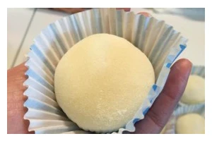 打造口感鲜美的水果雪媚娘（让你爱不释手的冰凉甜点）