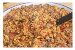 美味香菇酱肉末米线（家常做法，口感鲜美，营养丰富）