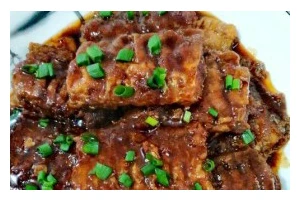 糖醋带鱼的制作方法与技巧（教你轻松做出口感鲜美的糖醋带鱼）