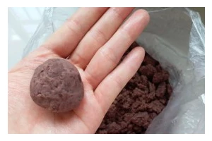 自制小红豆泥馅的做法（手工制作健康美味，享受家庭时光）