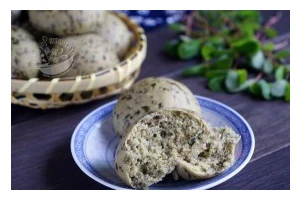 以青苋菜馍为主材料的美食做法（一份健康、美味的中式小吃）
