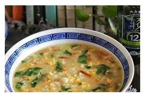 家常美食——以西红柿小白菜疙瘩汤的制作方法（营养丰富，入口清爽，）