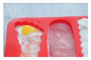 清凉夏日，自制西瓜酸奶冰棍（做法简单，口感绝佳）