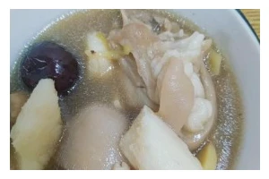 轻松学做山药猪蹄汤（做法详解，营养美味两不误）