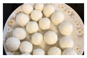 五福芝麻汤圆的制作方法（以红枣、桂圆、芝麻、莲蓉、绿豆为配料制作的美味汤圆）