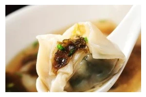 香菇猪肉混沌制作全攻略（学会这道经典传统美食，让你的口感更加鲜美）
