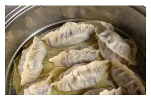 美味健康的羊肉西葫芦蒸饺（以羊肉、西葫芦为主料，做法简单易学，营养丰富美味。）
