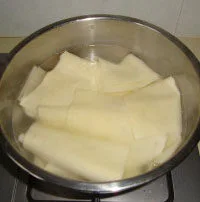 意大利千层面,干面皮加盐煮软