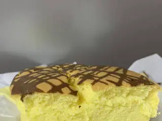 古早蛋糕(抖臀),黄油味道很特别。