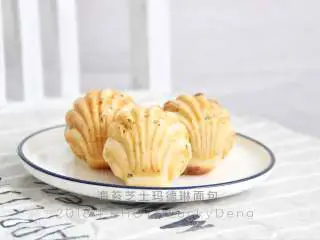  海苔芝士玛德琳咸面包,成品图