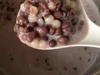 奶香红豆小元宵,奶味十足的奶香丸子就做好啦