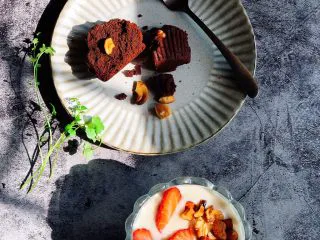 巧克力果仁小蛋糕,开启美美的点心时间✌️