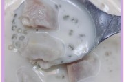 紫山药西米露的做法(一种美味又营养的甜品)