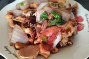 鱿鱼香肠的制作方法(自制美味鱿鱼香肠,欢迎来试一试!)