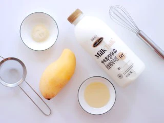 承味延世牛奶芒果布丁, 准备好所需工具和食材打开延世牛奶