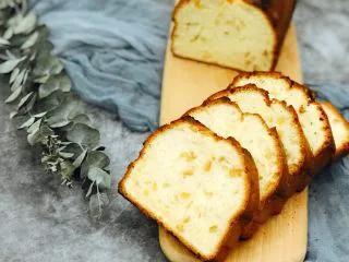 0黄油酸甜香橙磅蛋糕,隔一到三天吃,回油后口感更佳