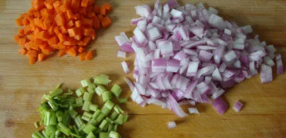 意大利千层面,蔬菜切碎