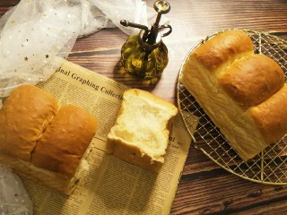 超软拉丝北海道土司(2个),完成成品图✨✨辛苦了。