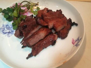 #猪里脊#绝世好叉烧-港式叉烧,放一会儿放凉后切片。