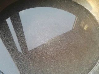 快手螺旋意大利面,炒锅添水,大火烧至半开。