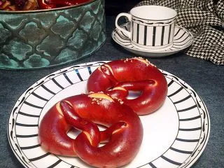 德国碱水面包普雷结,成品图