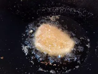 美味的日式炸猪排,小火炸2分钟