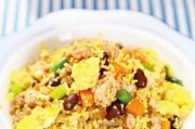 五彩缤纷，美味炒饭（用五颜六色的食材，打造出色香味俱佳的炒饭）