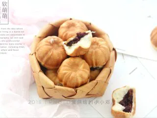  软萌甜紫米面包,成品图