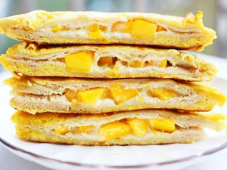 好吃到爆的酸奶芒果土司,切开,开吃!