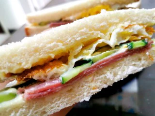 超快手三明治~十分钟就能搞定,美味完成