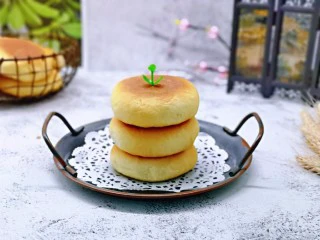 蜜豆喜饼～香甜松软,香味扑鼻而来的蜜豆喜饼出炉啦！