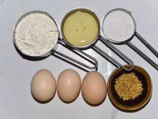 桂花杯子蛋糕,准备好所有材料。