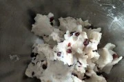 做蓝莓山药糕,让宝宝爱上辅食(营养又美味,让宝宝一口接一口,)