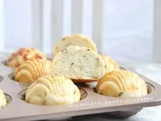  海苔芝士玛德琳咸面包,成品图