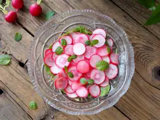 清爽樱桃萝卜,很爽口