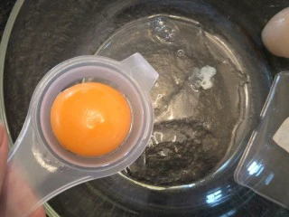 新手奶油小西饼——少油少糖,一颗鸡蛋,蛋黄蛋清分