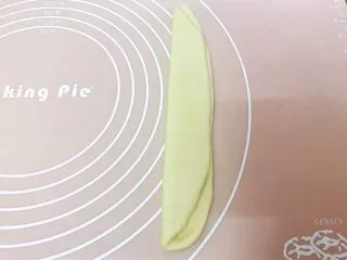 波兰种手撕小面包,从中间对折