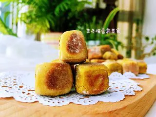 平底锅高钙小馒头,成品。