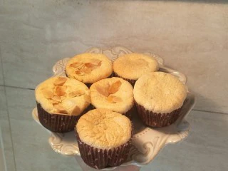 肉松小贝杯子蛋糕,完成✅作为小点心是非常完美的。 🥞🥞🥞