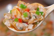 美味可口的油爆海瓜子(做法简单易学,只需掌握一个关键诀窍)