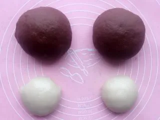 可可麻薯软欧包, 麻薯分成2等份