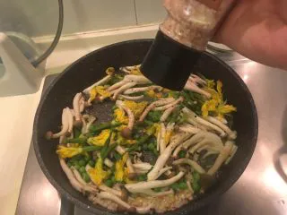 迷迭香烤羊排套餐,加盐